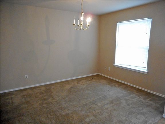 2nd image of 109 Outfitter Dr