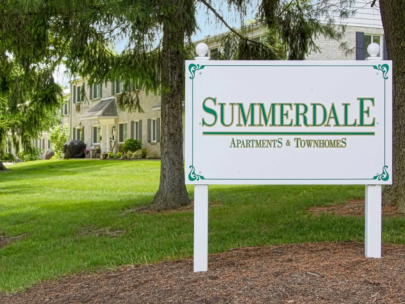 Summerdale Apartments — Photo 4