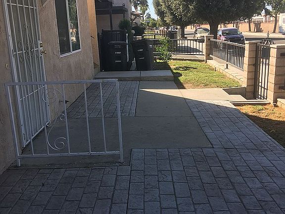 4th image of 480 N Elk St APT B