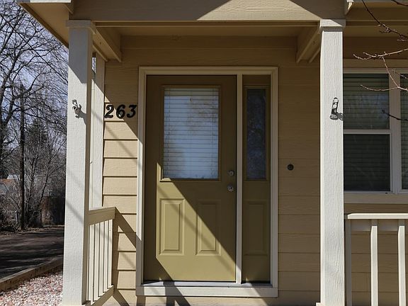 Front Entry / Porch