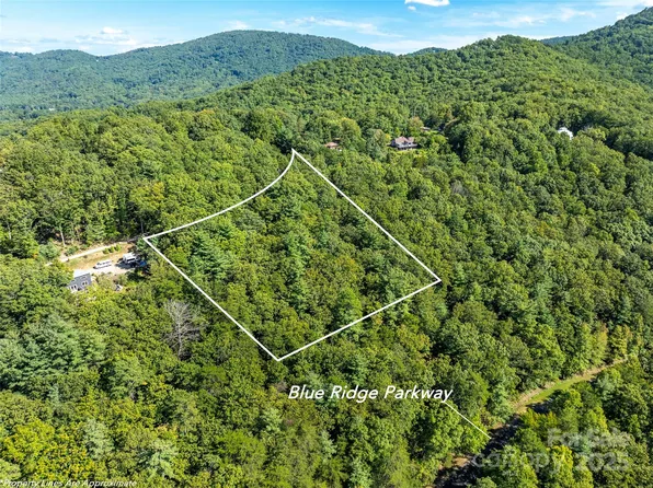 99999 Avondale Rd, Asheville, NC 28803