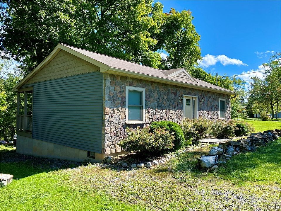 63 Pulsifer Dr, Auburn, NY 13021 Zillow