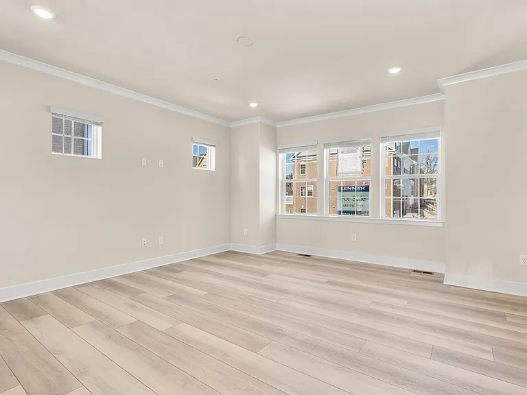 231 Birdie Ct — Photo 15