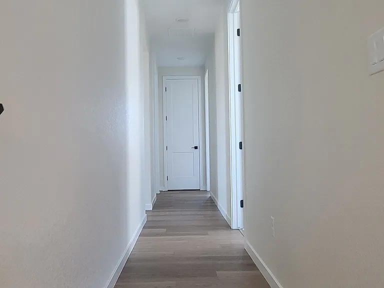 11732 Amplify Cir — Photo 23