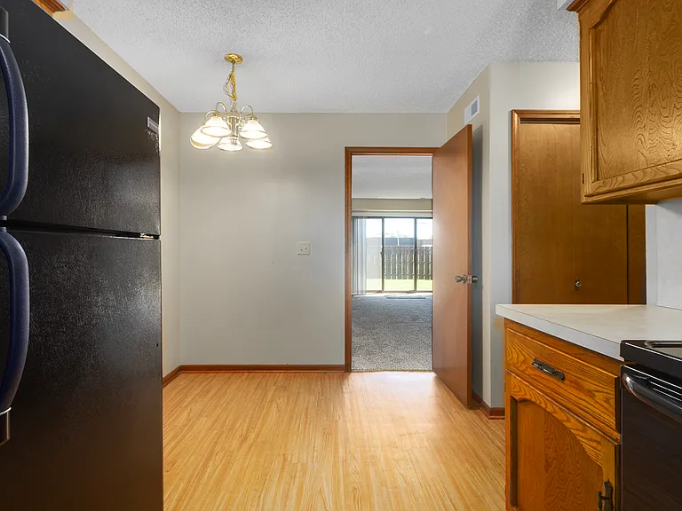 1113 Jeff Cir — Photo 12