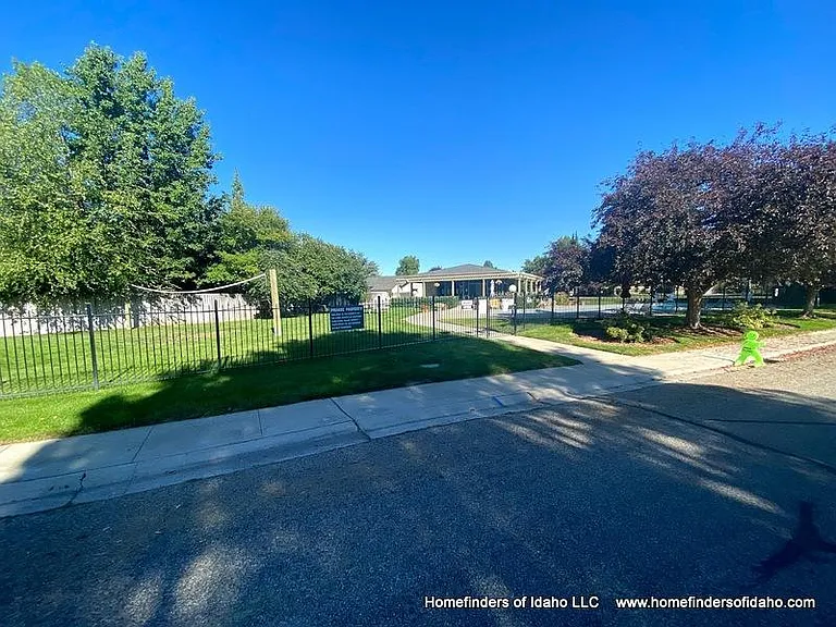10170 W Cranberry Ct — Photo 71