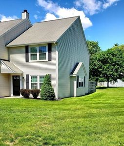 728 Auburn St APT F8, Whitman, MA, 02382