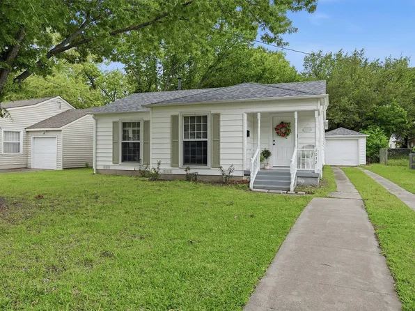1032 N Lockhart St, Sherman, TX 75092