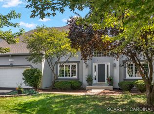 2316 Foxboro Ln, Naperville, IL 60564