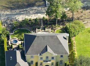 4215 E Lake Sammamish Shore Ln SE, Sammamish, WA