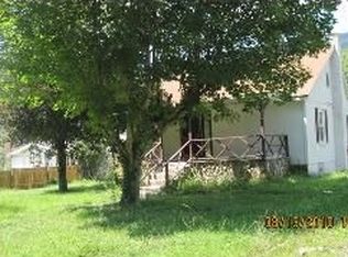 91 Hickory Ln, Rocky Gap, VA 24366