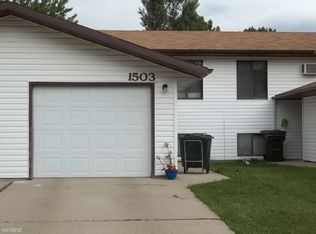 1503 7th Ave NE, Jamestown, ND 58401