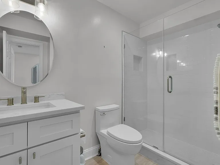 702 Tattnall St — Photo 17