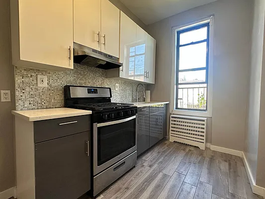 Rented by Corcoran | media 12