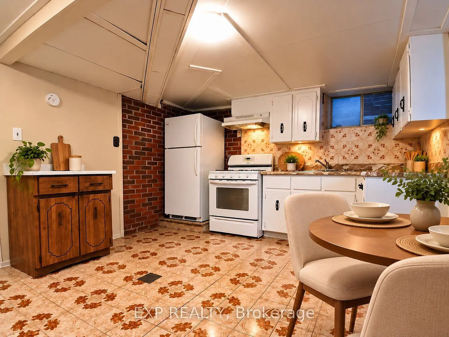 2 bed, $1,595 — Photo 3