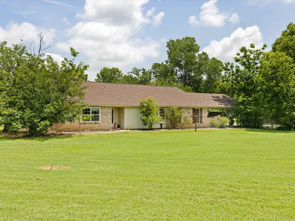 4210 Waples Rd, Granbury, TX 76049