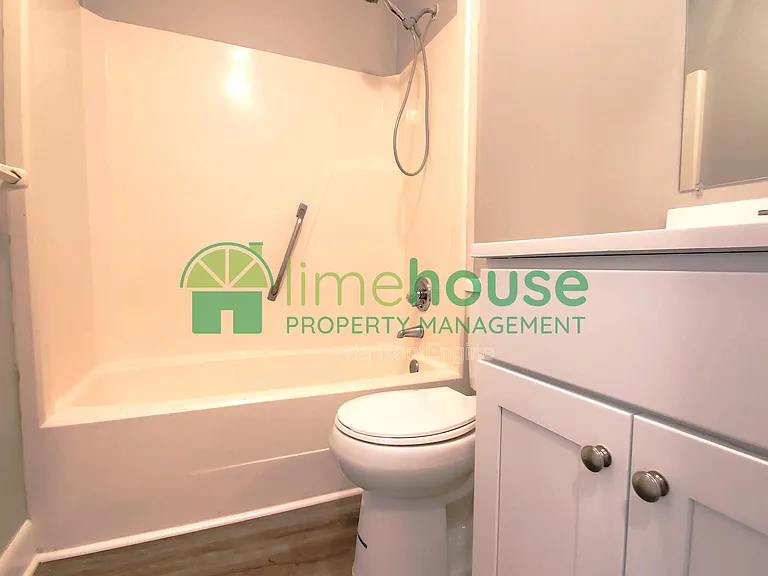 4314 Dunning Rd #4 — Photo 7