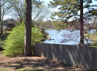 7523 Dogwood Ln, Olive Branch, MS 38654