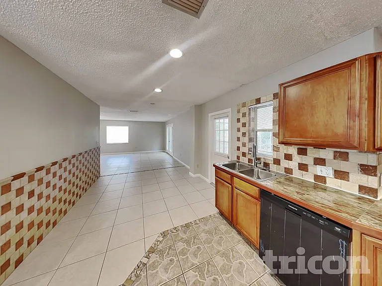 508 Cedar Grove Dr — Photo 7