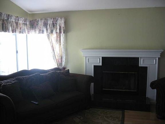 Living Room w/ Fireplace