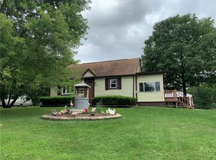 1209 W Park Rd, Slippery Rock, PA 16057