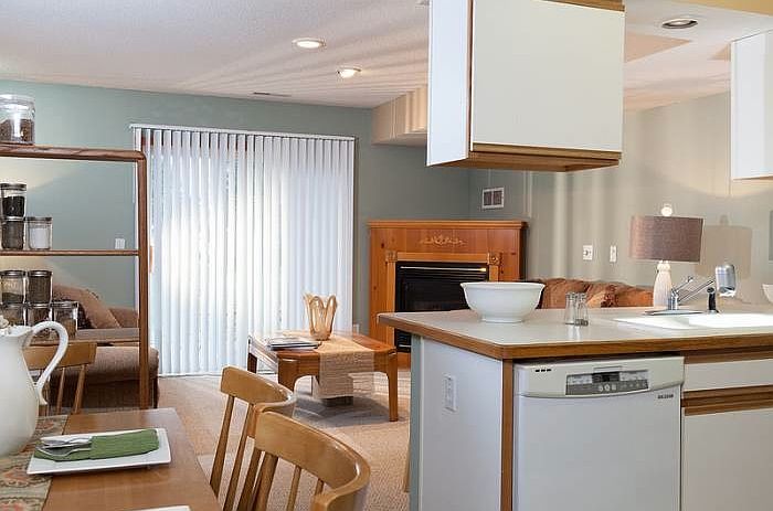 Kitchen Living Room Layou