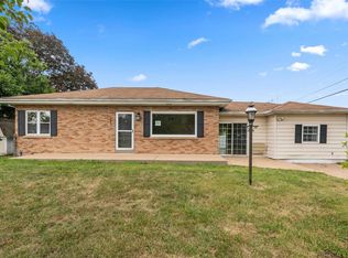 8415 Morganford Rd, Saint Louis, MO 63123