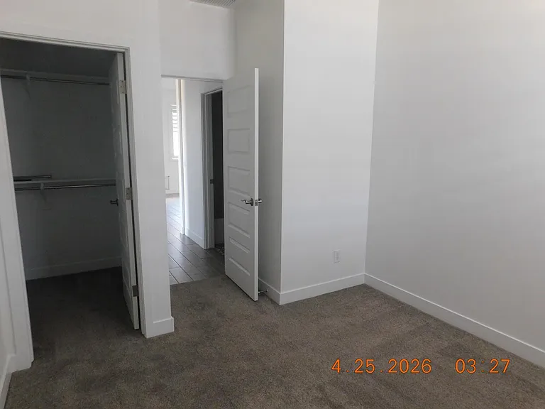 13559 N 174th Ave — Photo 15
