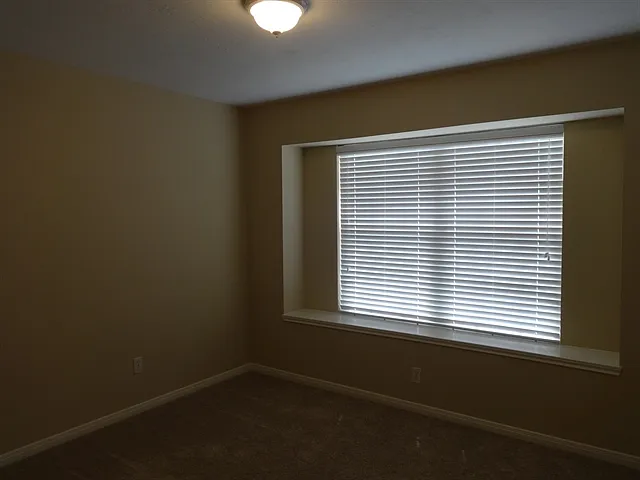 5211 Sherilynn Dr — Photo 7