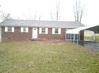 220 Hodge Dr, Rutledge, TN 37861