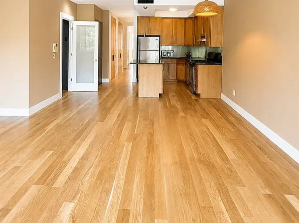 201 Spencer St APT 4B, Brooklyn, NY 11205