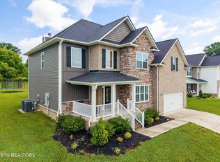 2014 Farm Blvd, Sevierville, TN 37876