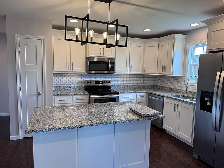 8245 Baxter Rd — Photo 16