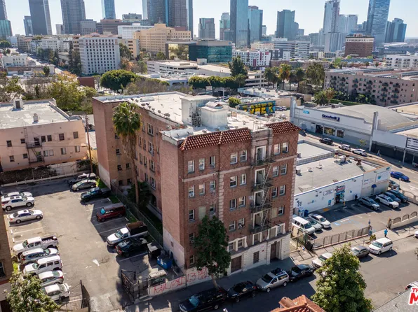 526 Union Dr, Los Angeles, CA 90017