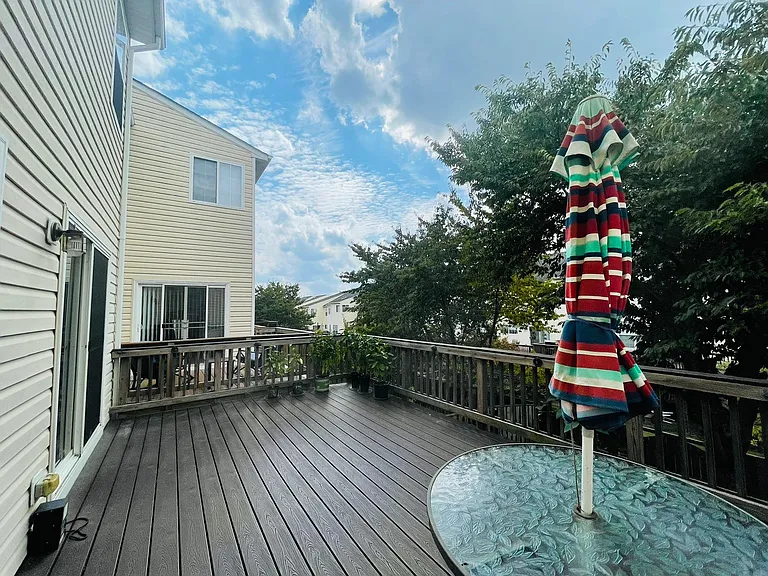 6204 Lawson Dr — Photo 16