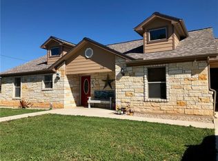 113 Bunker Hill Dr, Comanche, TX 76442
