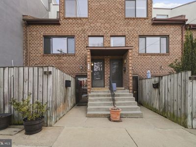 857 N 28th St #B, Philadelphia, PA, 19130