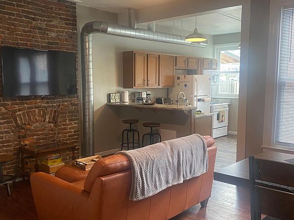 Living / Dining room & Kitchen