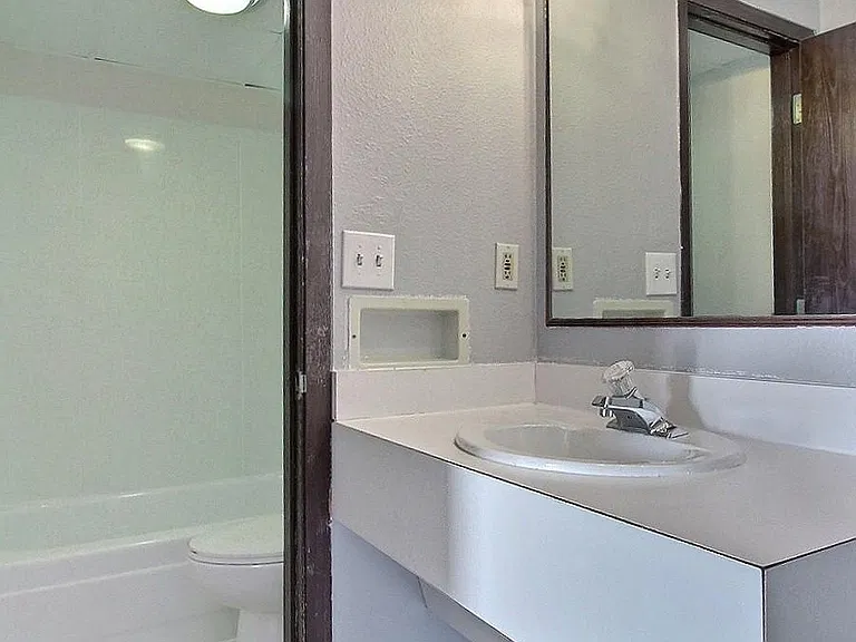 3021 S Locust St #1 — Photo 5