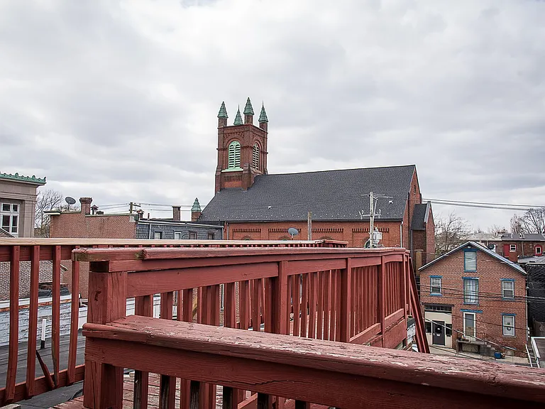 1008 N 3rd St — Photo 18