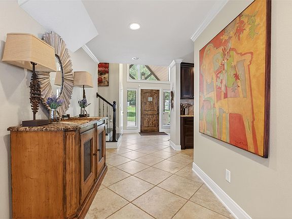 5th image of 495 Wildwood Dr