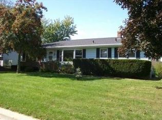 886 Barbara St, Sun Prairie, WI 53590