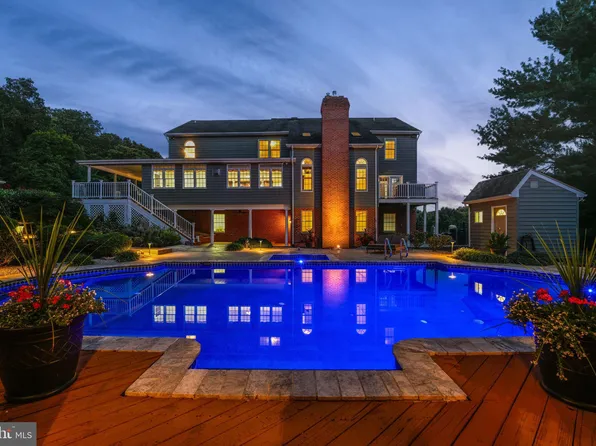 8 Glencoe Manor Ct, Sparks Glencoe, MD 21152