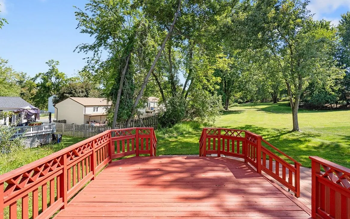 4 bed, 1606 sqft, $2,800 — Photo 4