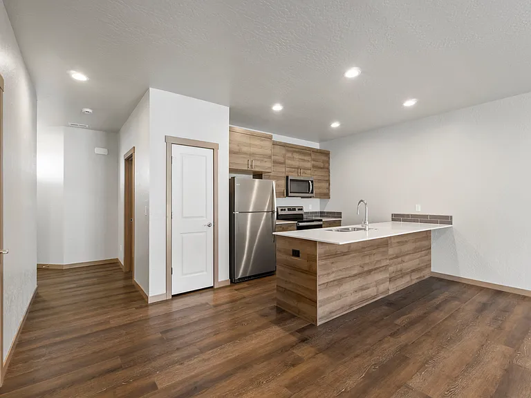 1366 Sq Ft kitchen