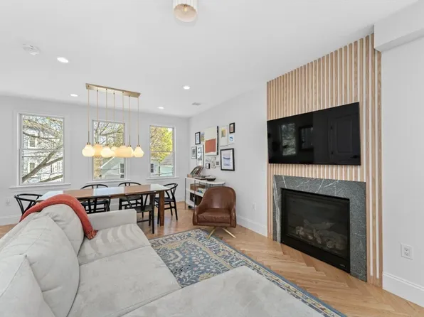 54 Jackson St #2, Cambridge, MA 02140