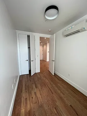 Rented by Nooklyn NYC LLC | media 33