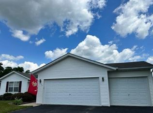 11255 Valerian Way, Roscoe, IL 61073