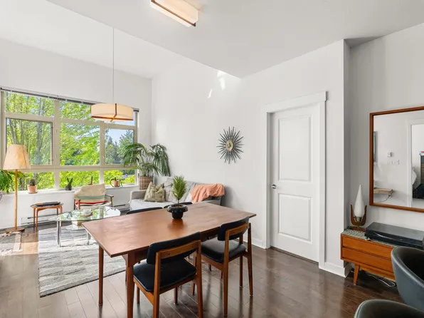 15988 26th Ave #406, Surrey, BC V3Z 5K3