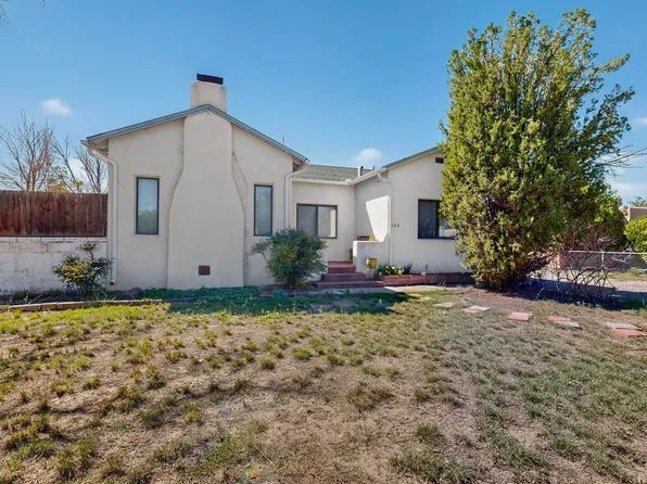 426 Douglas Macarthur Rd NW, Albuquerque, NM 87107
